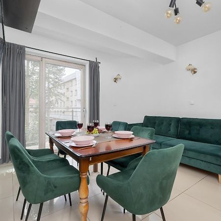 Przestronne Apartamenty W Zakopanem Z Trzema Sypialniami I Parkingiem By Noclegi Renters Esterno foto