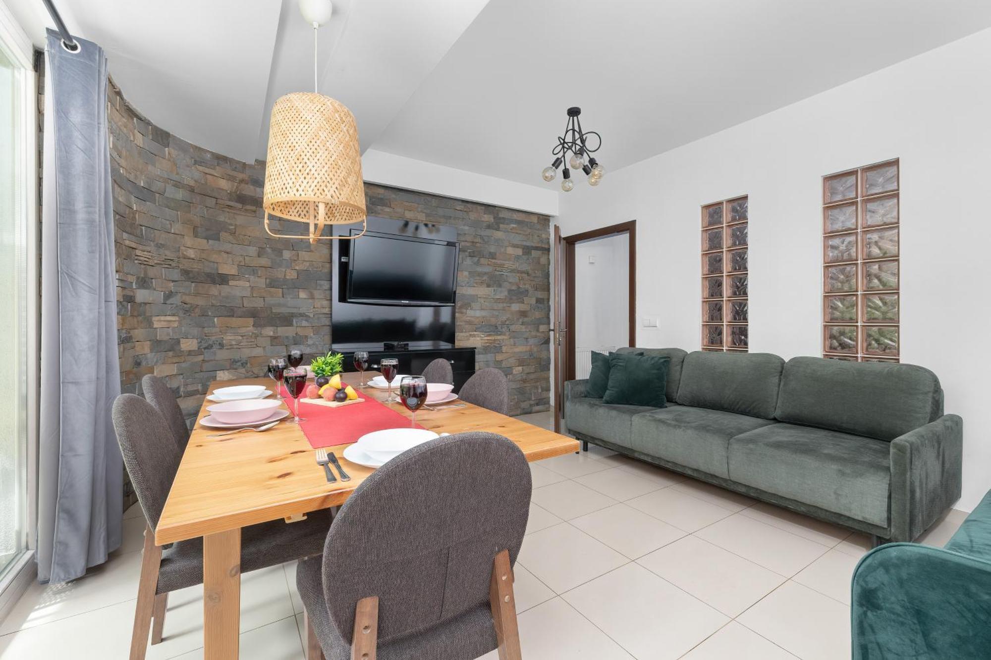 Przestronne Apartamenty W Zakopanem Z Trzema Sypialniami I Parkingiem By Noclegi Renters Esterno foto
