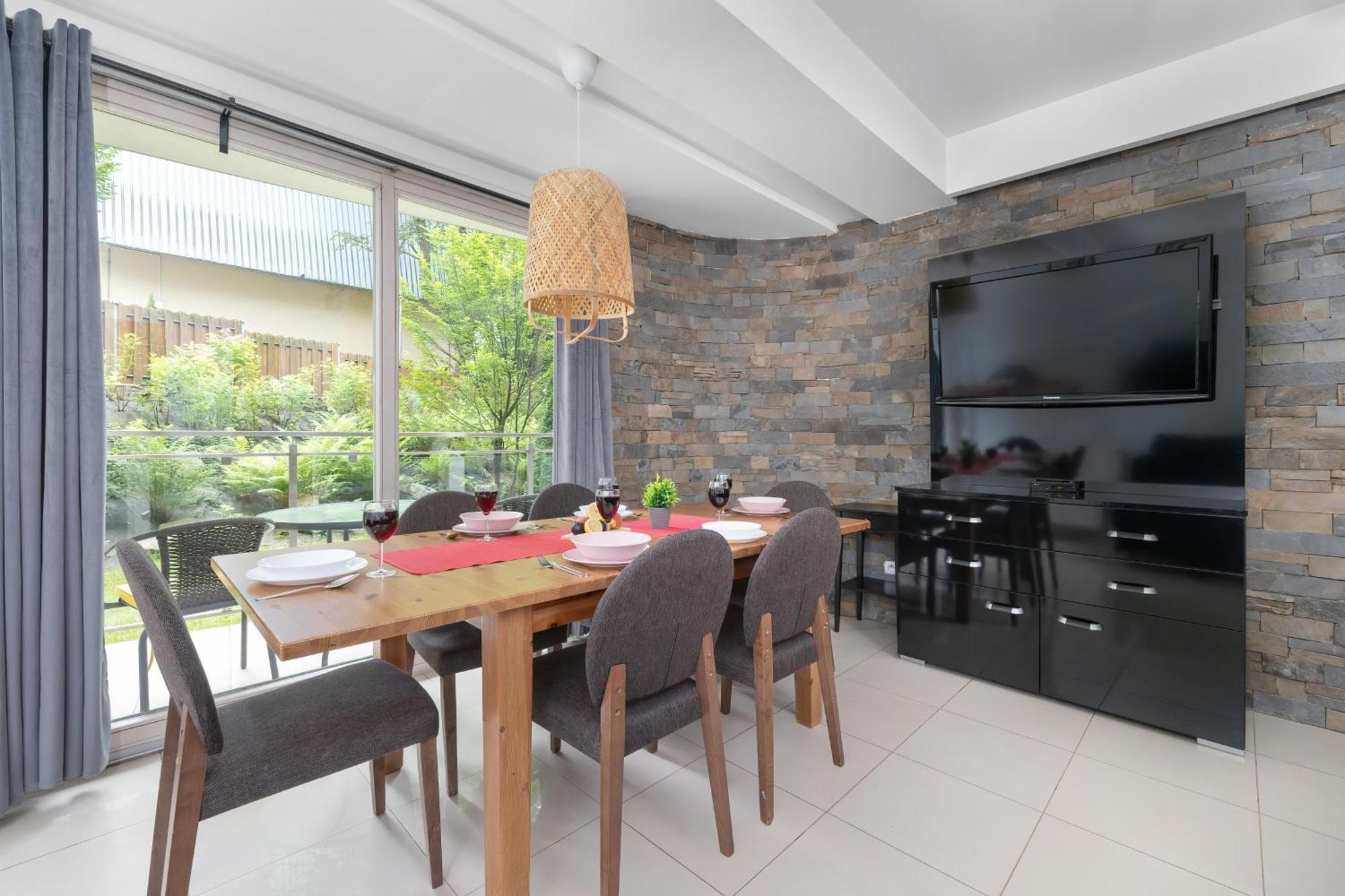 Przestronne Apartamenty W Zakopanem Z Trzema Sypialniami I Parkingiem By Noclegi Renters Esterno foto