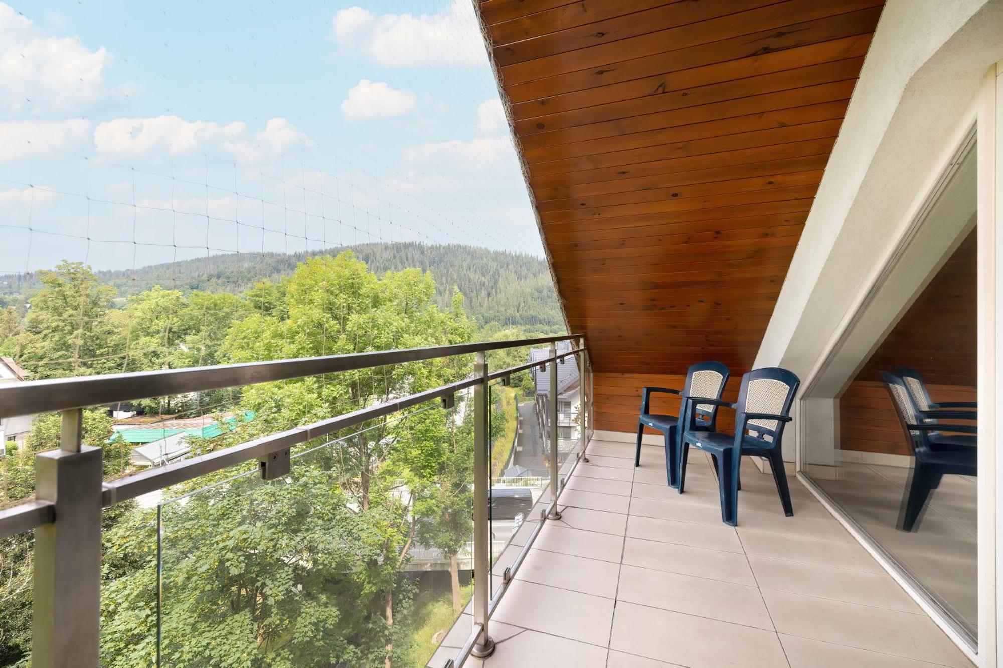Przestronne Apartamenty W Zakopanem Z Trzema Sypialniami I Parkingiem By Noclegi Renters Esterno foto