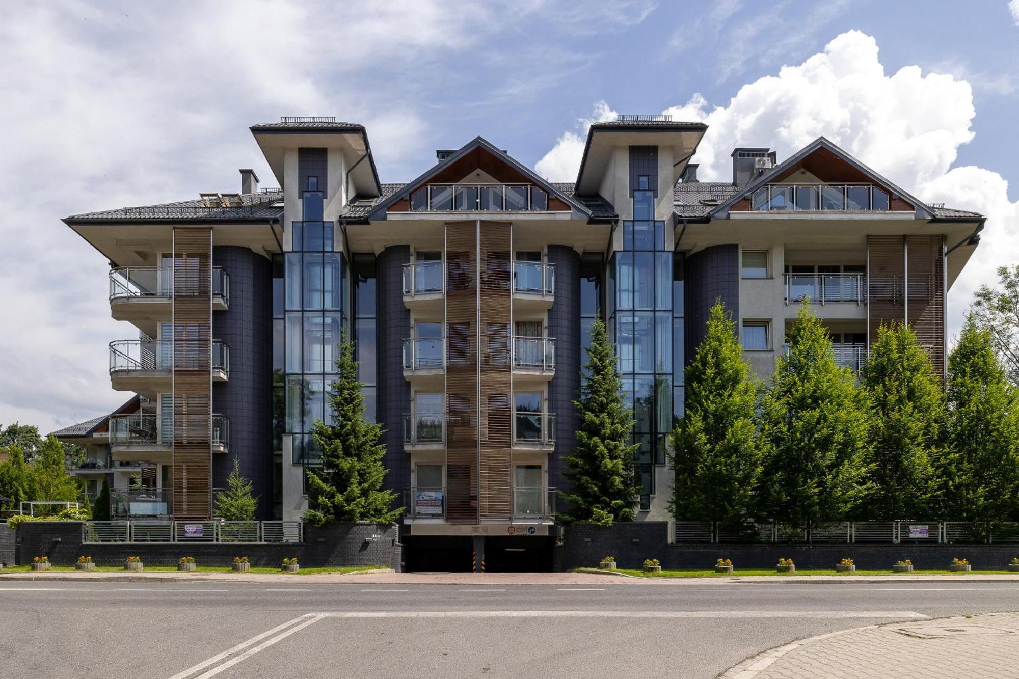 Przestronne Apartamenty W Zakopanem Z Trzema Sypialniami I Parkingiem By Noclegi Renters Esterno foto