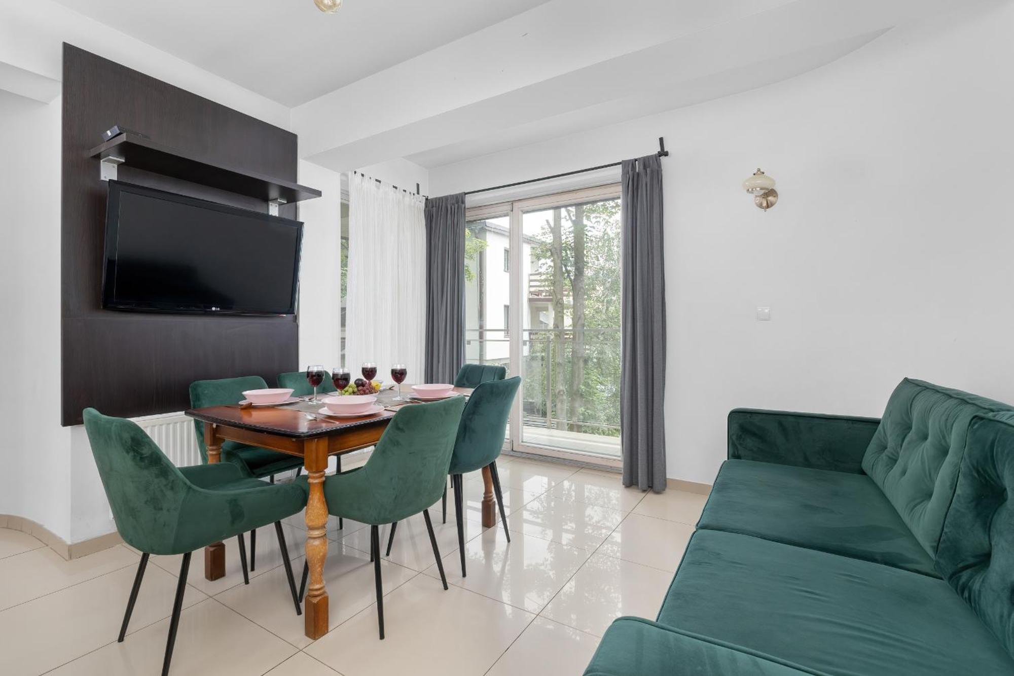 Przestronne Apartamenty W Zakopanem Z Trzema Sypialniami I Parkingiem By Noclegi Renters Esterno foto