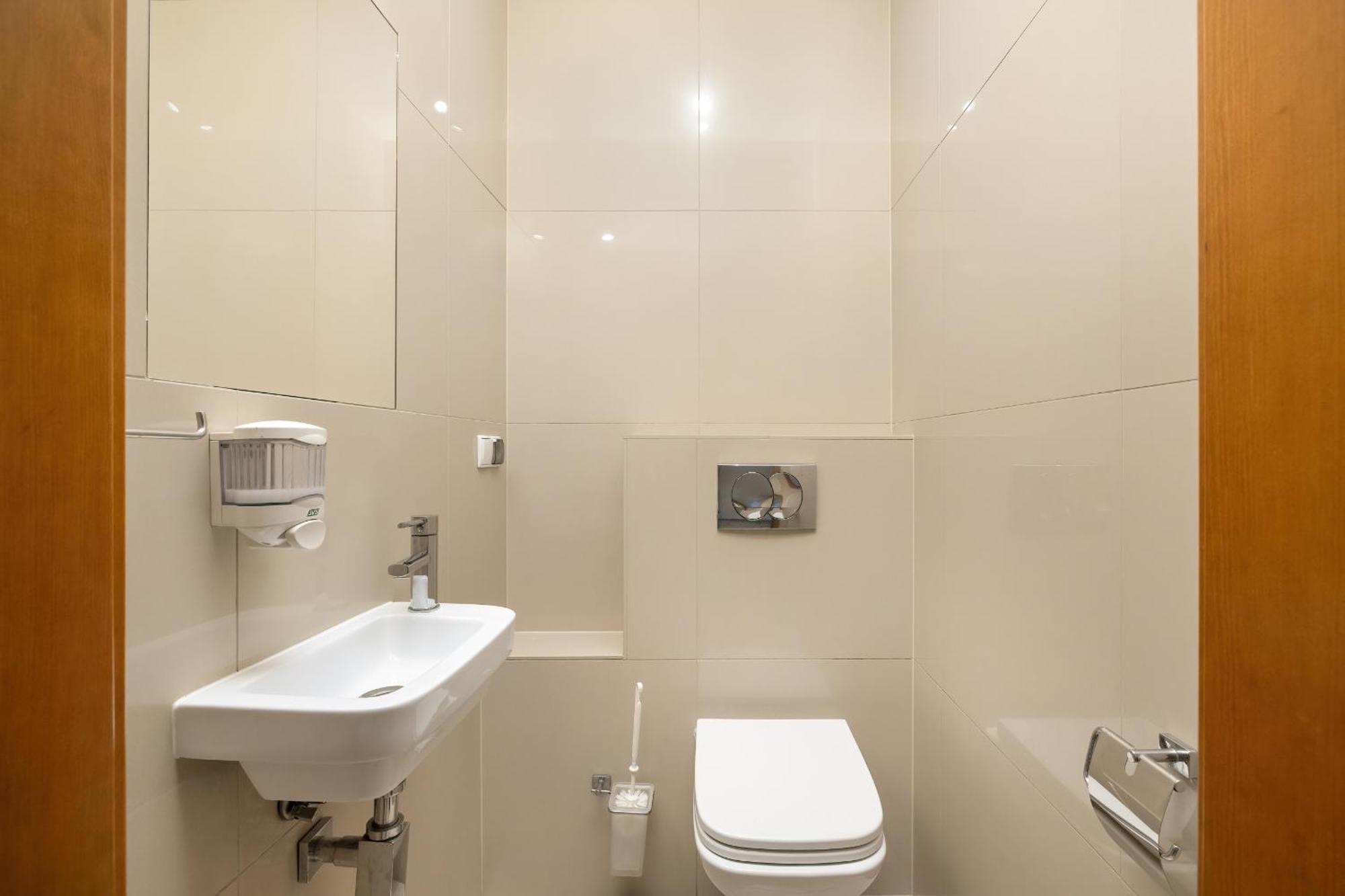 Przestronne Apartamenty W Zakopanem Z Trzema Sypialniami I Parkingiem By Noclegi Renters Esterno foto